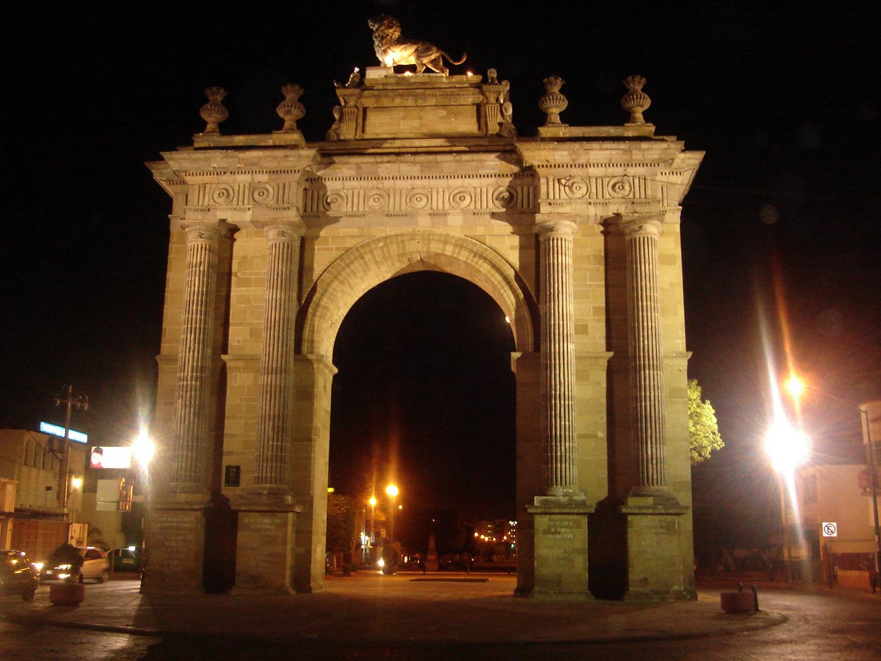 Arco de León